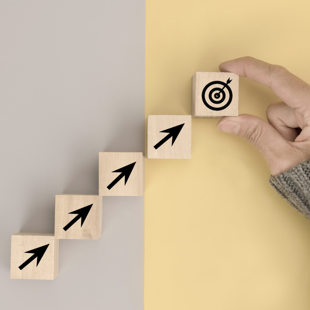 milestone arrow goals steps planning